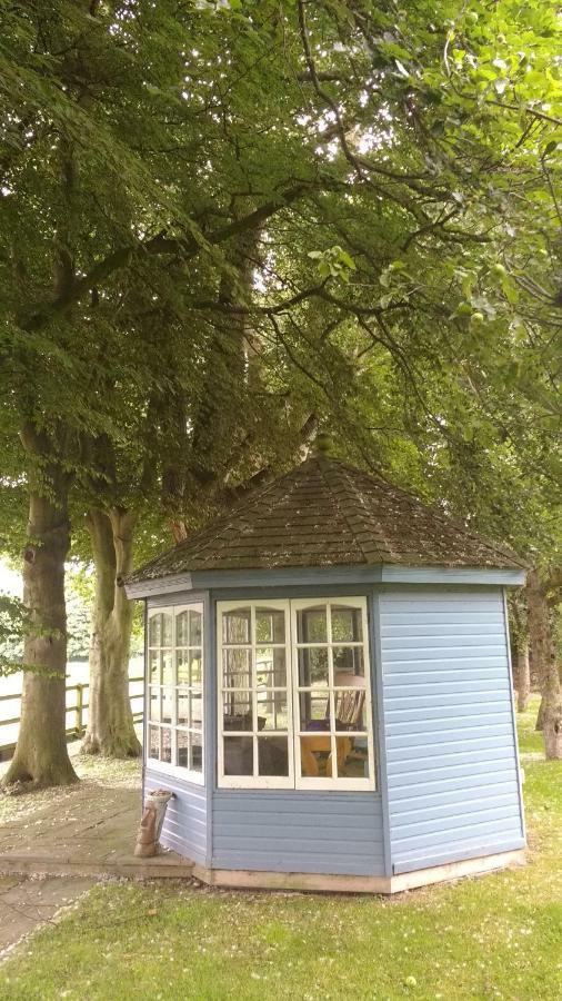 Beech Hill B&B Weaverham Bagian luar foto