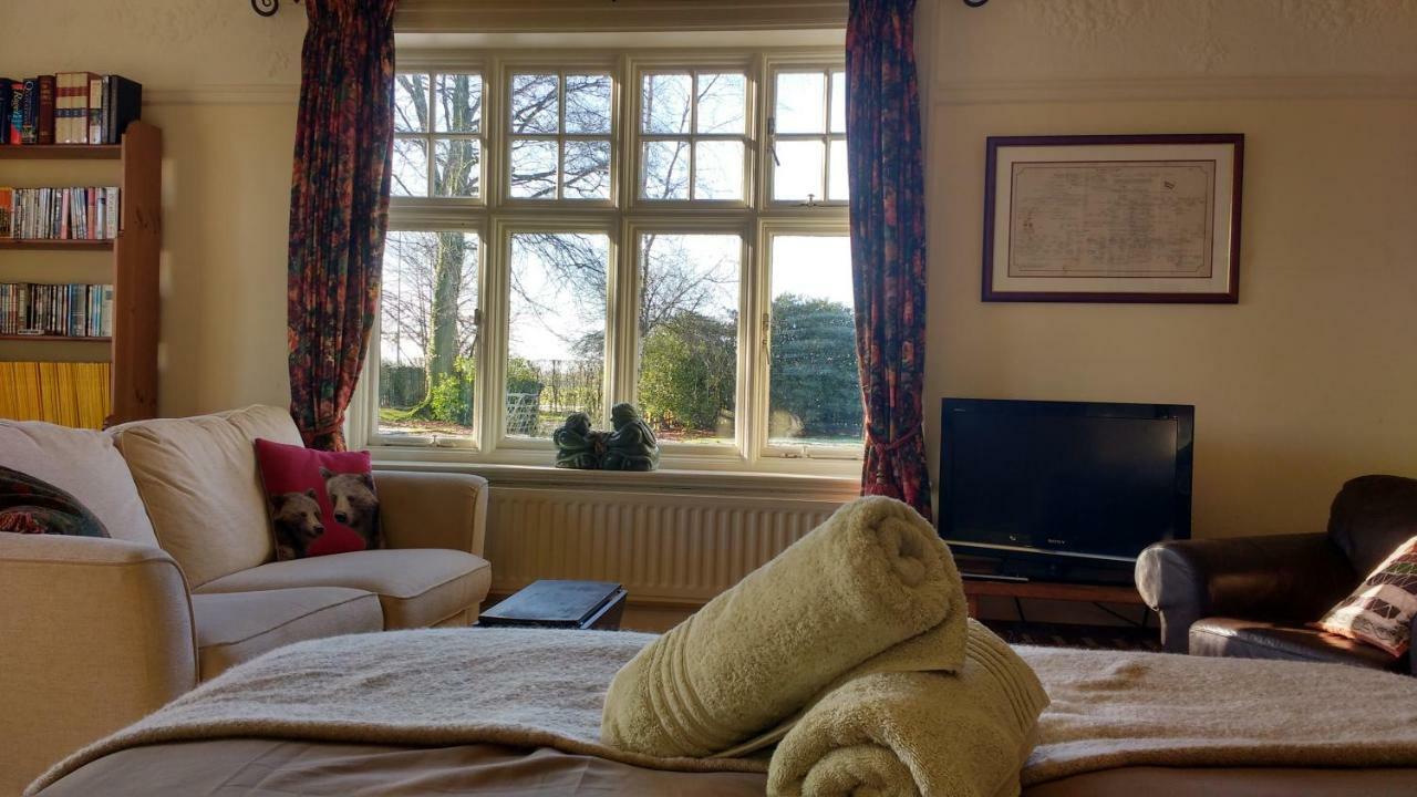 Beech Hill B&B Weaverham Bagian luar foto